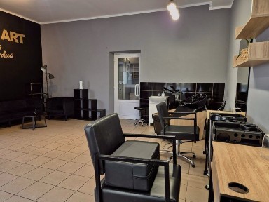 Wynajmę powierzchnię handlowo-usługową ~45m2