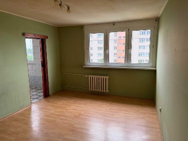 Łódź - Górna / ul.Dąbrowskiego / Mieszkanie 3 pokoje 47 m2 / 7 pietro - Blok / do remontu
