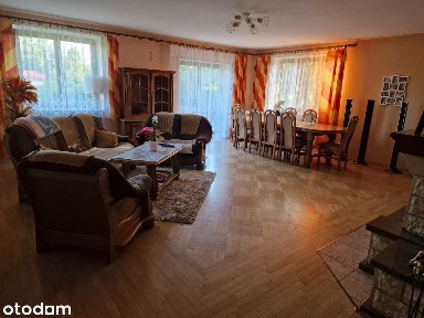 Dom koło Końskich, pozwolenie na działalność