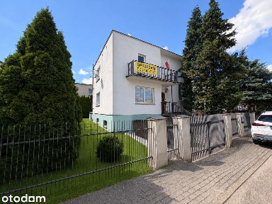 Dom jednorodzinny z budynkiem produkcyjnym