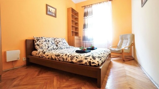 2 pok. (64m2)mieszkanie przy Parku Krakowskim/ Placu Inwalidów