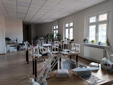 Duży lokal z dostępem do wody - 68 m²