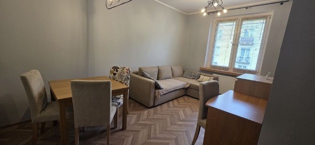 Bytom ul. Wrocławska przy parku - 2 pokoje po remoncie