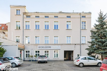 mały samodzielny lokal biurowy, klimatyzacja