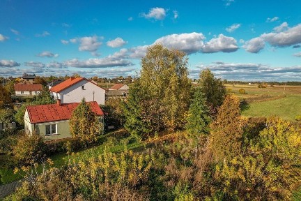 Mały, zielony domek/działka 3323 m2/zielona okolic
