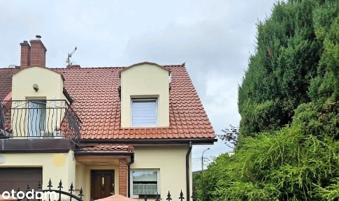 Skrajna szeregówka na osiedlu Stare Stawy