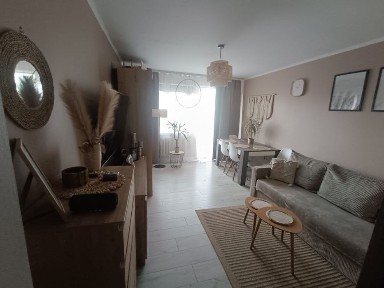 Mieszkanie do wynajęcia 50m2 3pok oś. 30lecia Krapkowice