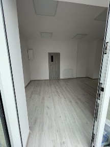 Wynajmę lokal uslugowy Łódź ul. Rojna