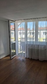 3 pokoje+ jasna kuchnia. Ulica Ptasia blok.