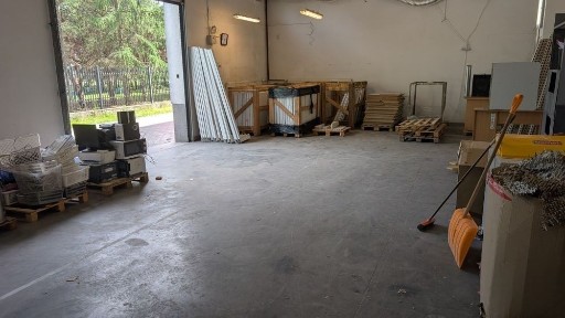 Magazyn z biurem - 209 m² - wygodna lokalizacja przy obwodnicy