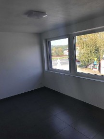 Wynajmę lokal biurowy/usługowy ! 18 m2 ! Duży parking ! Klimatyzacja