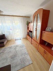 Sprzedam mieszkanie 59,7 m2 2 piętro.
