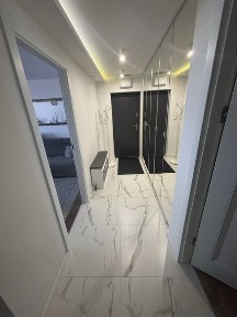 Sprzedam mieszkanie 52m, niski czynsz,duzy balkon.