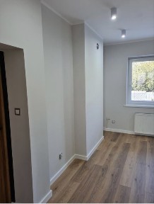 Wynajme piętro domu Gdynia 70 m 2 z magazynem