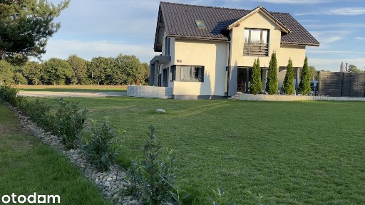 Dom piętrowy do zamieszkania w wysokim standardzie