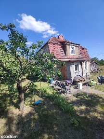 Przytulny dom wolnostojący z dużą działką w malowniczej wsi Trzcinna
