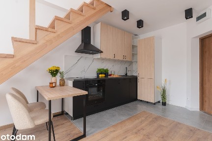 Dwupoziomowe, wykończone m. 41,73 m² + 12,5 m² dodatkowej powierzchni