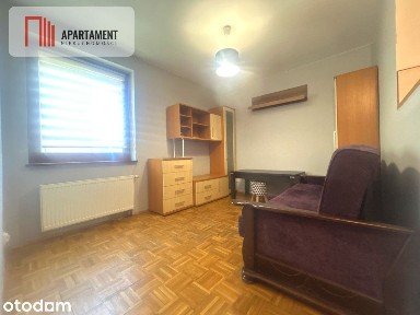 2 pokoje/miejsce parkingowe/Klecina-przy parku