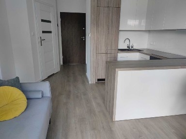 REZERWACJA Mieszkanie 38 m² (2 pokoje), Okrzei 40E, miejsce w garażu podziemnym, komórka lokatorska