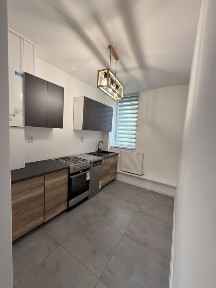 3 pokoje | 64 m² | Parter | Garaż + piwnica | Po generalnym remoncie | Stargard