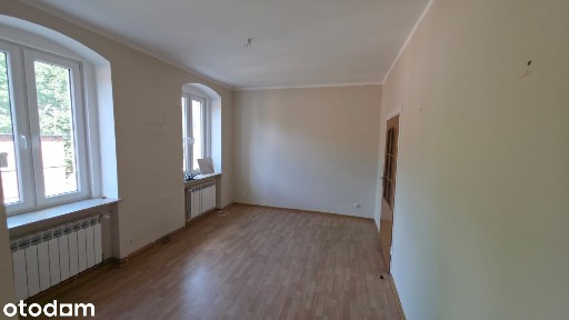 Wysoki parter,Gotowe do zamieszkania, blisko szkoła i punkty usługowe
