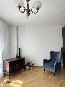 Wynajem 4 pokoje Tarchomin - jasne, przestronne, częściowo-umeblowane