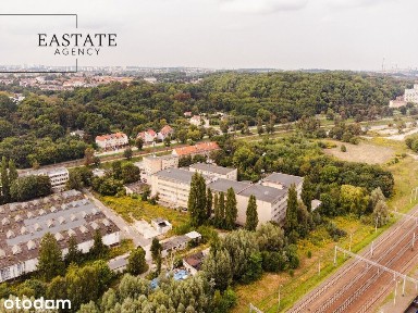 Magazyn 568 m2, rampa, widna, miejsca parkingowe