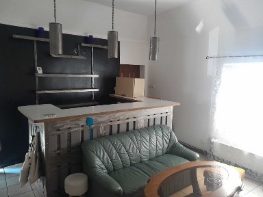 Sprzedam Lokal usługowy w centrum miasta