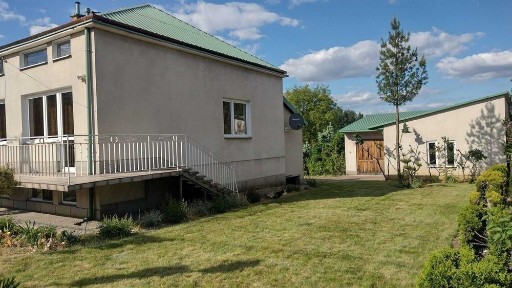 Dom wolnostojący 120m z budynkiem gosp. z 2 miejscami garażowymi na działce 16,6 ar, Leżajsk, spokojna lokalizacja