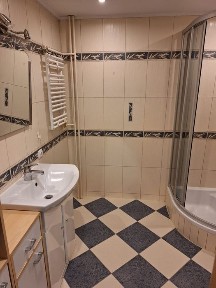 Sprzedam mieszkanie 64m2, 3 pokojowe.