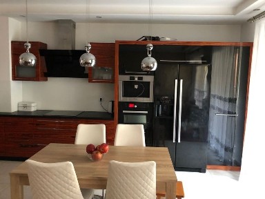 Komfortowe mieszkanie z ogródkiem Strzeszewskiego 15. Miejsce parkingowe w garazu. IKEA/OLIMP/Uniwersytet Med- od 01/2.08.26r.