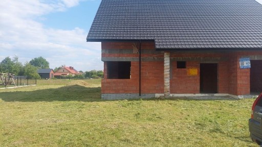 Sprzedam dom lub zamienie za mieszkanie.
