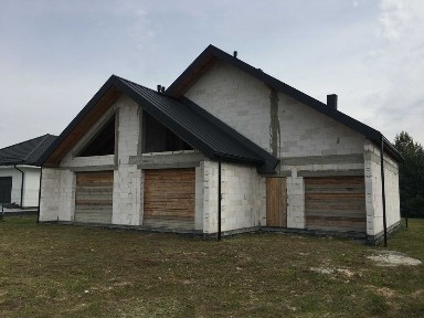 Dom Końskie os. Jana Pawła II