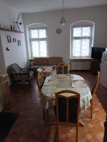Mieszkanie+garaż na sprzedaż