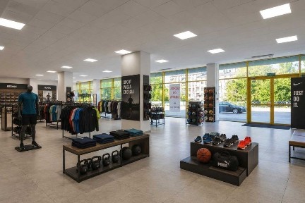 Lokal usługowo -handlowy przy Górniaku 467 m2 parter