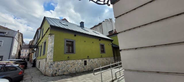 Wynajme pomieszczenie