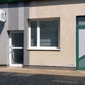 Wynajmę lokal na parterze