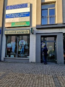 Lokal 35m do wynajęcia na parterze Wodzisław Śląski Mały Rynek 1 (Obok banku PKO i Galerii Karuzela)