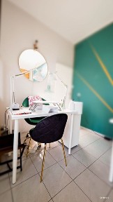 Wynajmę stanowisko do manicure