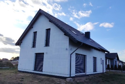 Dom wolnostojący 150m2 garaż działka 1117m2 blisko jeziora