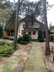 Dom całoroczny nad jeziorem