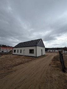 Komfortowy dom niskie rachunki | 95 m² | działka 800 m² | niskie rachunki | Safe House