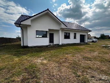 Dom jednorodzinny 145m2 w Prądocinie stan deweloperski gm.Deszczno