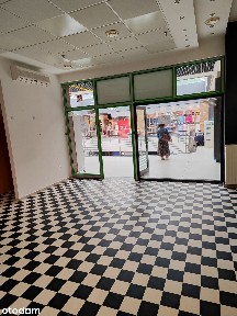 Lokal handlowy (Galeria Molo) w pasie nadmorskim z klimatyzacją