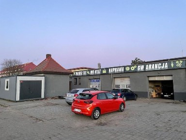 Hala na Elektromechanike warsztat Metaloplastyka Auto detailing itp.