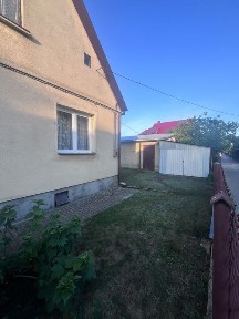 Sprzedam dom z działką
