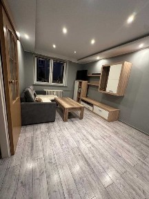 Do wynajęcia ładne 2 pokojowe mieszkanie 36m2 w centrum Czerwionki