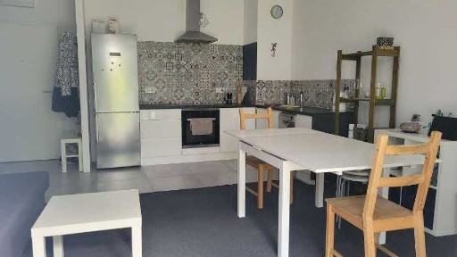 Do wynajęcia 2-pokojowe mieszkanie 44.9 m² z ogródkiem | parter | wysokie sufity | blisko Galerii Mokotów