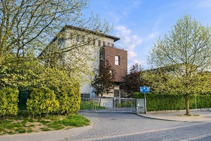 3 pokojowy apartament 71m z tarasem, komórka, Bażantów, bez prowizji