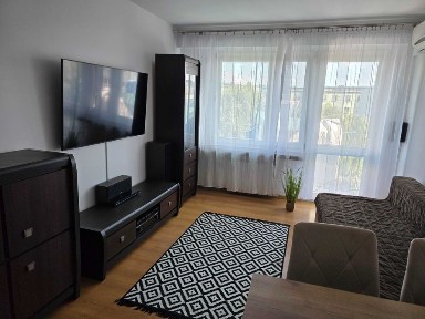 3-pokojowe, 49m2, po odświeżeniu, klimatyzacja, dostępne od zaraz